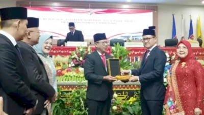 85 Anggota DPRD Lampung Dilantik, Ahmad Giri Akbar Ketua Dewan Sementara