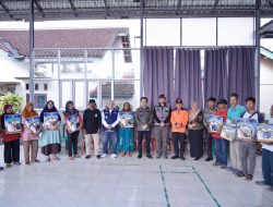Tinjau Lokasi Terdampak Banjir di Ambarawa, Pj. Bupati Pringsewu Serahkan Bantuan