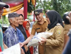 Pemkot Bandarlampung salurkan bantuan beras untuk 44.611 KK
