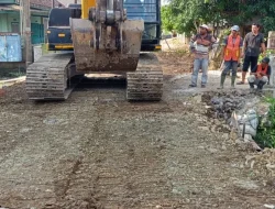 BMBK Lampung perbaiki gorong-gorong ruas penghubung Kalianda-Rajabasa